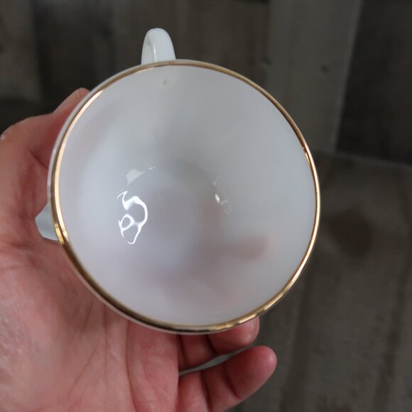 Anchor Hocking 22K Gold Trimmed Milk Glass Snack Set Cup & Tray - Picture 7 of 7